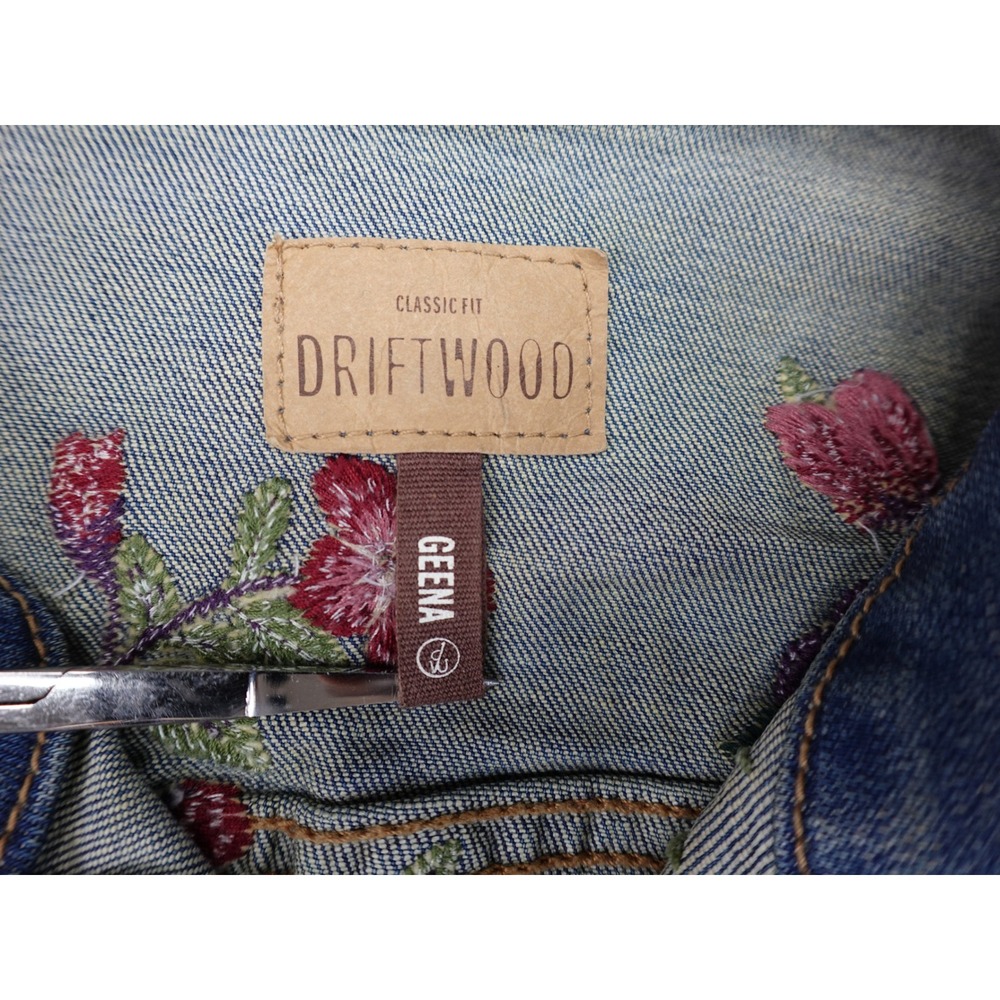 Driftwood Geena Denim Jacket Womens Small Blue Floral Embroidered Distressed - Picture 6 of 11